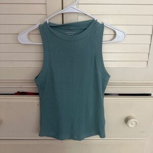 American eagle tank size small